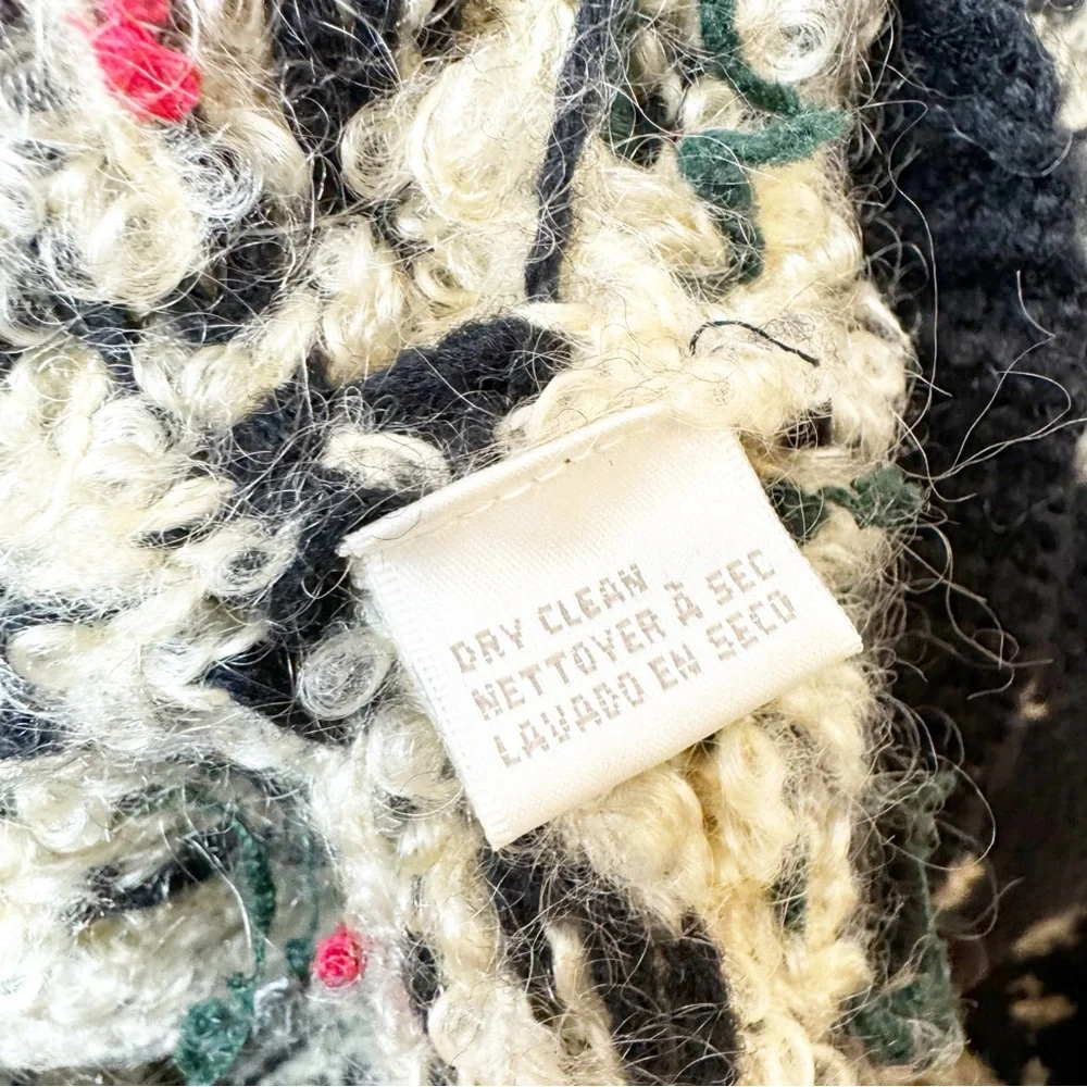 Handknit for Jones New York | 90's Vintage Wool Mohair Pullover - Picture 6 of 6